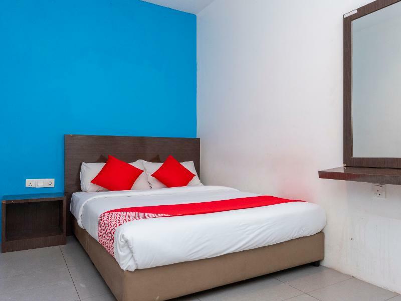 Golden Pearl Hotel Near Universiti Tun Hussein Onn Malaysia Uthm Batu Pahat Exterior photo